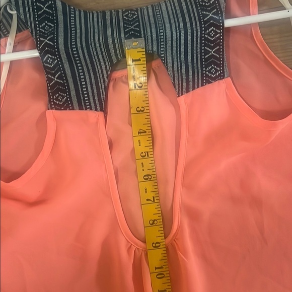 EM Coral Orange High-Low Tank Top | Striped Aztec Texture Straps | Size M - Picture 8 of 9